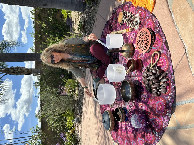 Jacqueline, Founder of Hypnotic Sound Healing